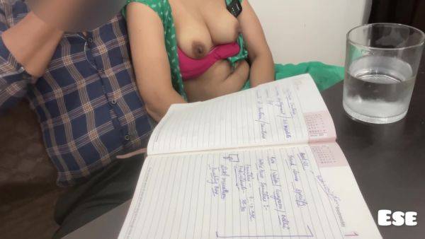 Indian Maid Got Modelling Offer - desi-porntube.com - India on gratisflix.com