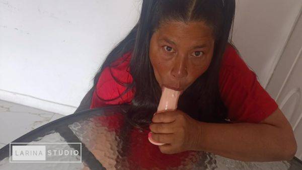 Sexy Mature Colombian Debuts Her New Dildo By Giving It A Wet Blowjob - hclips.com - Colombia on gratisflix.com