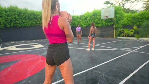 Look How We Play Sexy Basketball - hotmovs.com on gratisflix.com