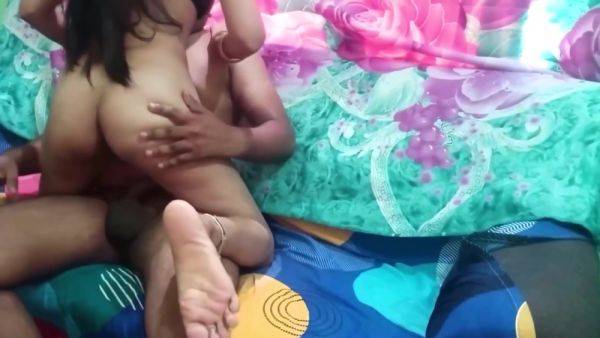 Cutest Teen Step-sister Had First Painful Anal Sex With Loud Moaning And Hindi Talking - desi-porntube.com - India on gratisflix.com
