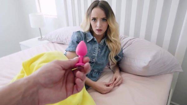 Beautiful teen gets her tight anus worked with toys and stepdaddy's dick - anysex.com on gratisflix.com