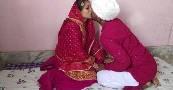 Real Life Newly Married Indian Couple Seduction Romantic Honeymoon Sex Video - txxx.com - India on gratisflix.com