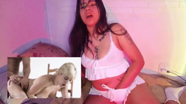 Onlyfansgirl Thevairus React Porn : Noivo Chifrando Com A Cunhada - hclips.com - Brazil on gratisflix.com