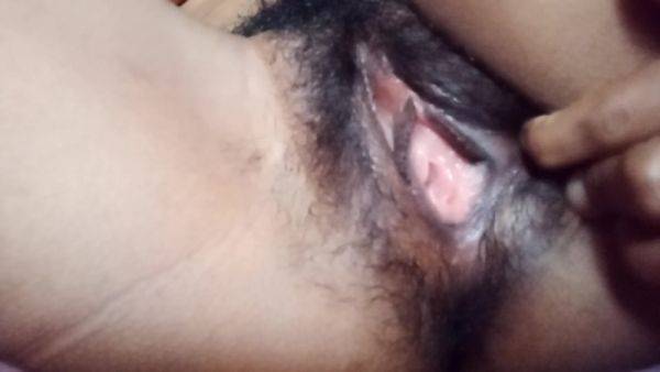 A Desi Housewife In Front Of Her Husband Love To Show - desi-porntube.com - India on gratisflix.com