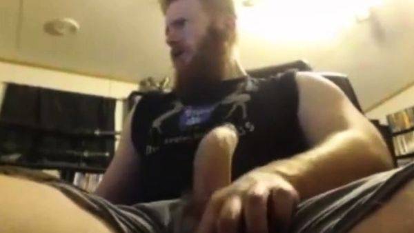 Big Dick Ginger Shoots Out A Massive Load - drtuber.com on gratisflix.com