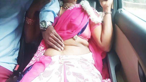 Full Video Telugu Dirty Talks Sexy Saree Indian Telugu Aunty Sex With Auto Driver Car Sex - hclips.com - India on gratisflix.com
