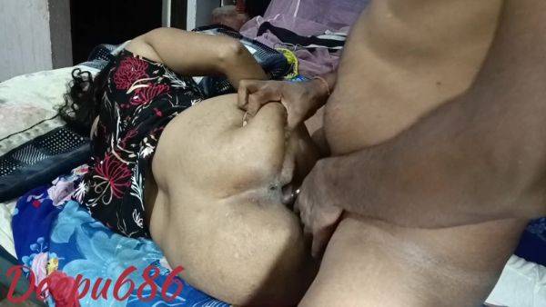 Chhoti Bahan Ne Bhai Ke Saath Bed Share Kiya Sister Sex With Elder Brother - hclips.com - India on gratisflix.com