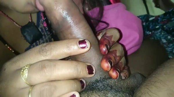 Sax With Indian Girlfriend Sucking Cock Licking - desi-porntube.com - India on gratisflix.com