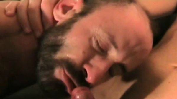 Amateur German jock cums after assfucked - drtuber.com - Germany on gratisflix.com