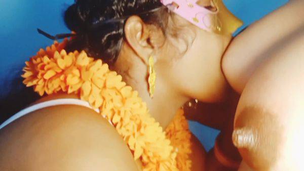 Telugu Dirty Talks Lesbian Sex Part 1 - hclips.com - India on gratisflix.com