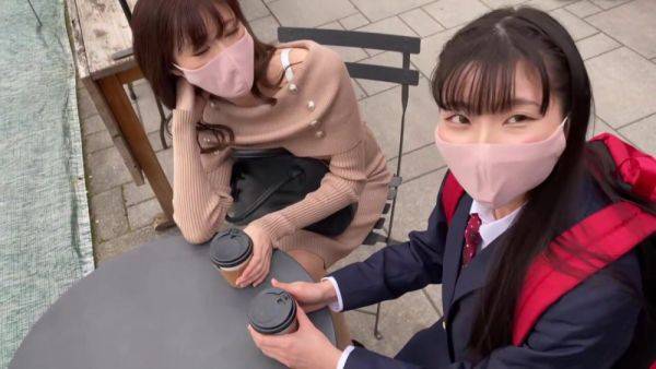 0002440_18歳の日本女性がガンパコされる企画ナンパのエロ合体 - hclips.com - Japan on gratisflix.com