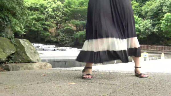 0002480_巨乳の日本人の女性が腰振り騎乗位するおセッセ - hclips.com - Japan on gratisflix.com