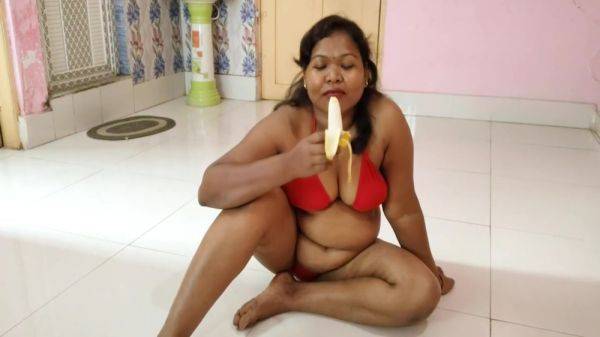 Indian Housewife Sexy Show 5 - desi-porntube.com - India on gratisflix.com