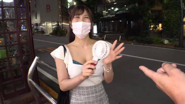 0001777_ニホンの女性が素人ナンパ絶頂のエチハメMGS販促１９分動画 - hclips.com - Japan on gratisflix.com