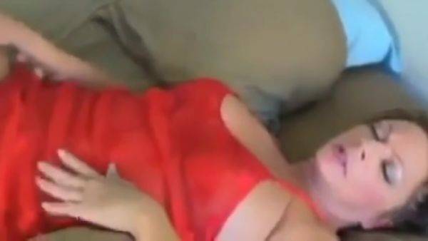 Stepson Wakes Her Up For A Creampie - hclips.com on gratisflix.com