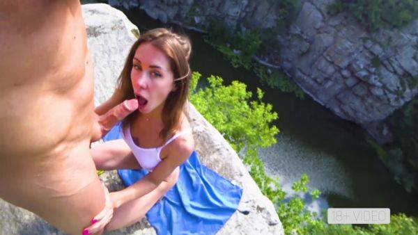 Wild Public Fucking On A High Cliff In Canyon With Mia Bandini - upornia.com - Italy on gratisflix.com