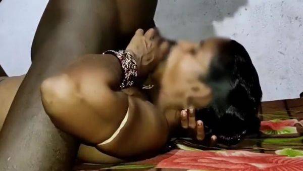 Indian Desi Hot Wife Fuck In Desi - desi-porntube.com - India on gratisflix.com