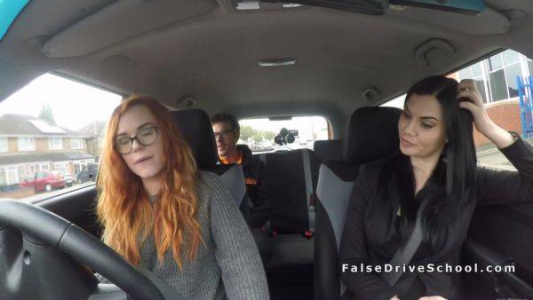 Threesome Ffm Fuck In Car - upornia.com on gratisflix.com