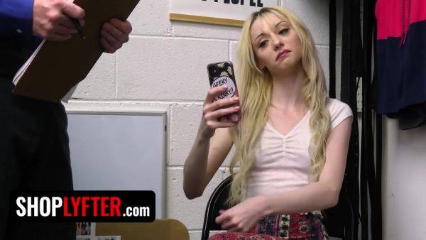 Cecelia Taylor - Pretty Blonde Suspect Detained For Strip Search In The Backroom - videohdzog.com - Usa on gratisflix.com