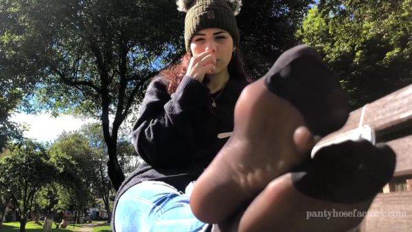 Pantyhose Feet In The Streets Of Colombia 2 - upornia.com - Colombia on gratisflix.com
