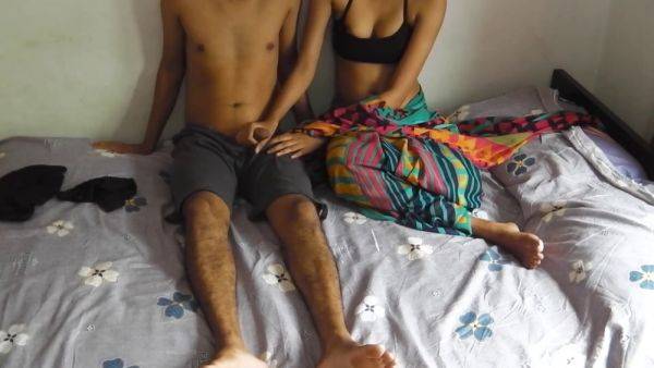 Exclusive Desi wife gets her small tits fondled by hotel room boy - sexu.com - India - Sri Lanka on gratisflix.com