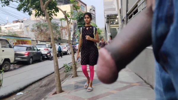 Flashing my dick at metro station - hclips.com - India on gratisflix.com