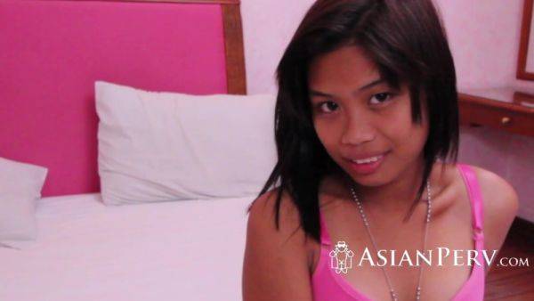 Tiny Tits Asian Teen Having Her First Orgasm - videomanysex.com on gratisflix.com