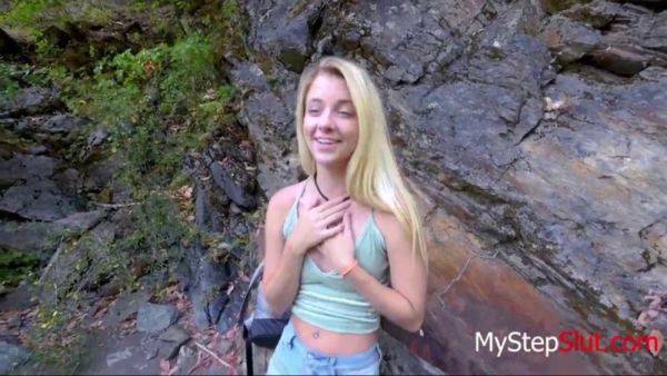 Stepdad takes his teen daughter out in the woods and gives her a cumshot - sexu.com on gratisflix.com
