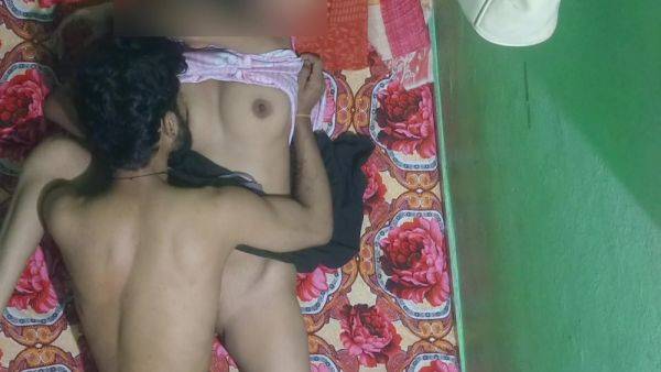 Bhabhi Devar Sex Video - hclips.com - India on gratisflix.com