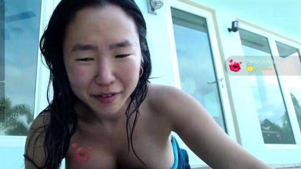 Amateur Asian Webcam Strip Masturbation - drtuber.com on gratisflix.com