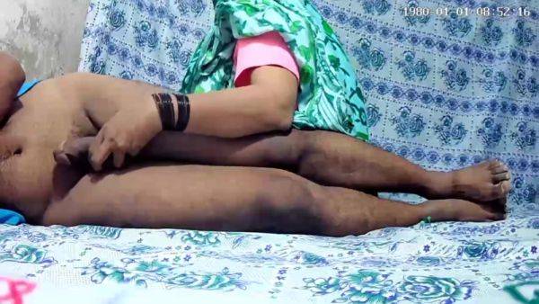 Indian Girl And Boy Sex In The Park38 - desi-porntube.com - India on gratisflix.com