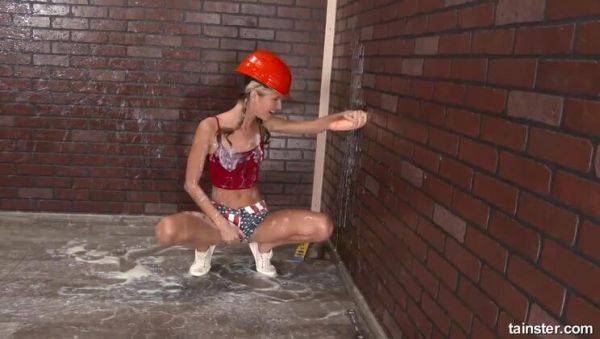 Blonde Female Construction Worker Seeking Load - Gina Gerson - porntry.com on gratisflix.com