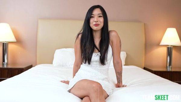 Asian Newcomer Elle Lee's Initial Interracial Encounter - veryfreeporn.com on gratisflix.com