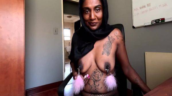 Desi In Hijab Smoking While Wearing Nipple Clamps 10 Min - hclips.com on gratisflix.com