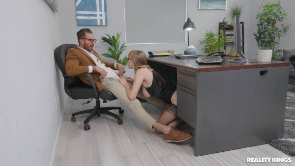 Nerdy secretary devours cock like a pro in addictive office kinks - xbabe.com on gratisflix.com