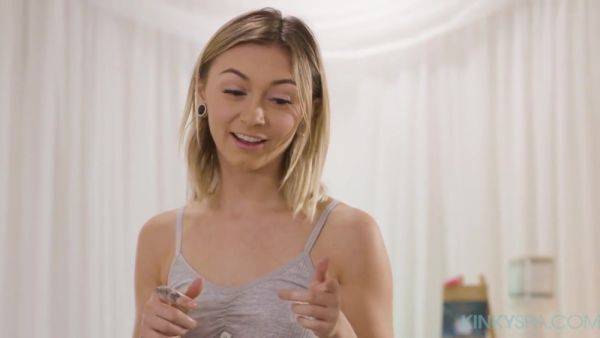Perverted Mind-blowing Massage Sex Video - Chloe Temple - hotmovs.com on gratisflix.com