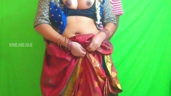 Tamil Actress In Tamil Stepmom Julie Begging Her Stepson For Sex Tamil Audio - desi-porntube.com on gratisflix.com