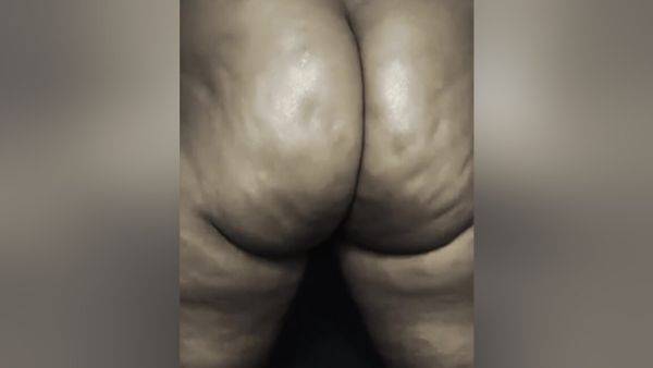 Asian Milf - Big Ass Milf Mom - desi-porntube.com on gratisflix.com