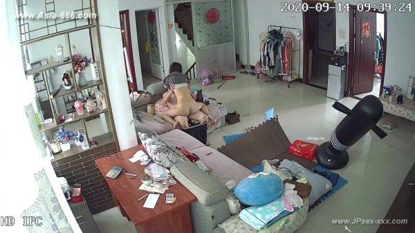 Hackers use the camera to remote monitoring of a lover's home life.609 - hotmovs.com - China on gratisflix.com