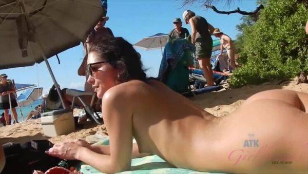 Zoe Bloom's Day Out at the Nude Beach - Amateur Pov - xxxfiles.com on gratisflix.com