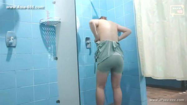 Chinese public bathroom.32 - hotmovs.com - China on gratisflix.com