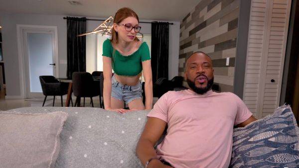 Ginger slut craves the guy's BBC hard in her bush and in her mouth - xbabe.com on gratisflix.com
