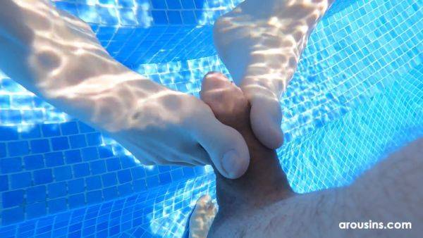 Spicy girl plays with cock in the swimming pool and shares the best scenes - xbabe.com on gratisflix.com