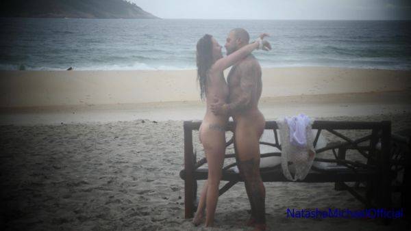 Public Beach Fuck - Real Amateur Couple - Renewing Vows And Beach Sex - hclips.com on gratisflix.com