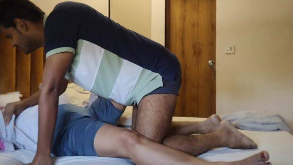 Desi Wife Priyanka Hard Fucked By Her Boyfriend In Hotel Room - desi-porntube.com - India on gratisflix.com