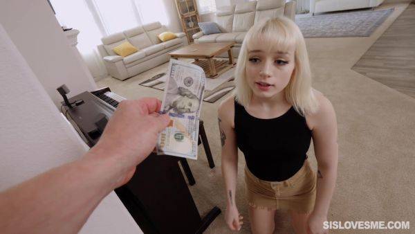 Petite blonde receives good cash to bend that ass and fuck - xbabe.com on gratisflix.com