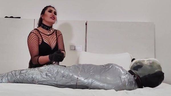 Sounding Mummified Slave - Domina Fire - hotmovs.com - Germany on gratisflix.com