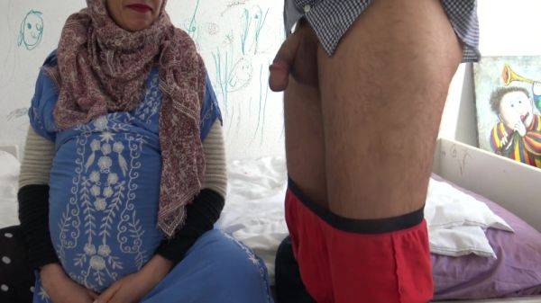 Pregnant Turkish Woman Lets German Man Cum In Her Mouth 5 Min - desi-porntube.com - India - Germany - Turkey on gratisflix.com