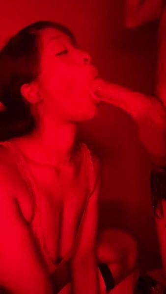 Something About Fucking In The Red Room - upornia.com on gratisflix.com