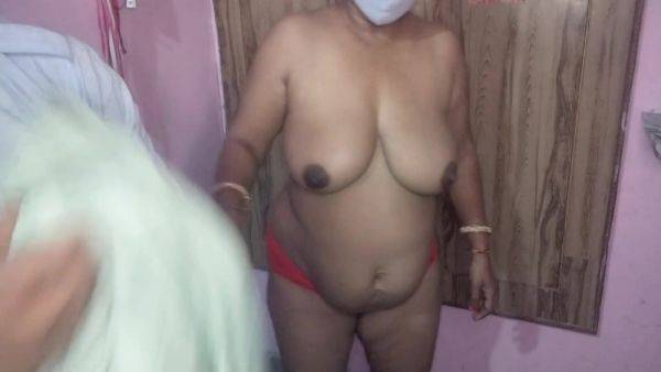 Big Tits Indian Stepsister Geeta Fucked By Her Stepbrother - desi-porntube.com - India on gratisflix.com